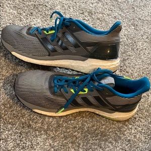 Men’s adidas cloud foam running shoes